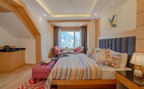 Super Hotel By Perfectstayz Mall Road